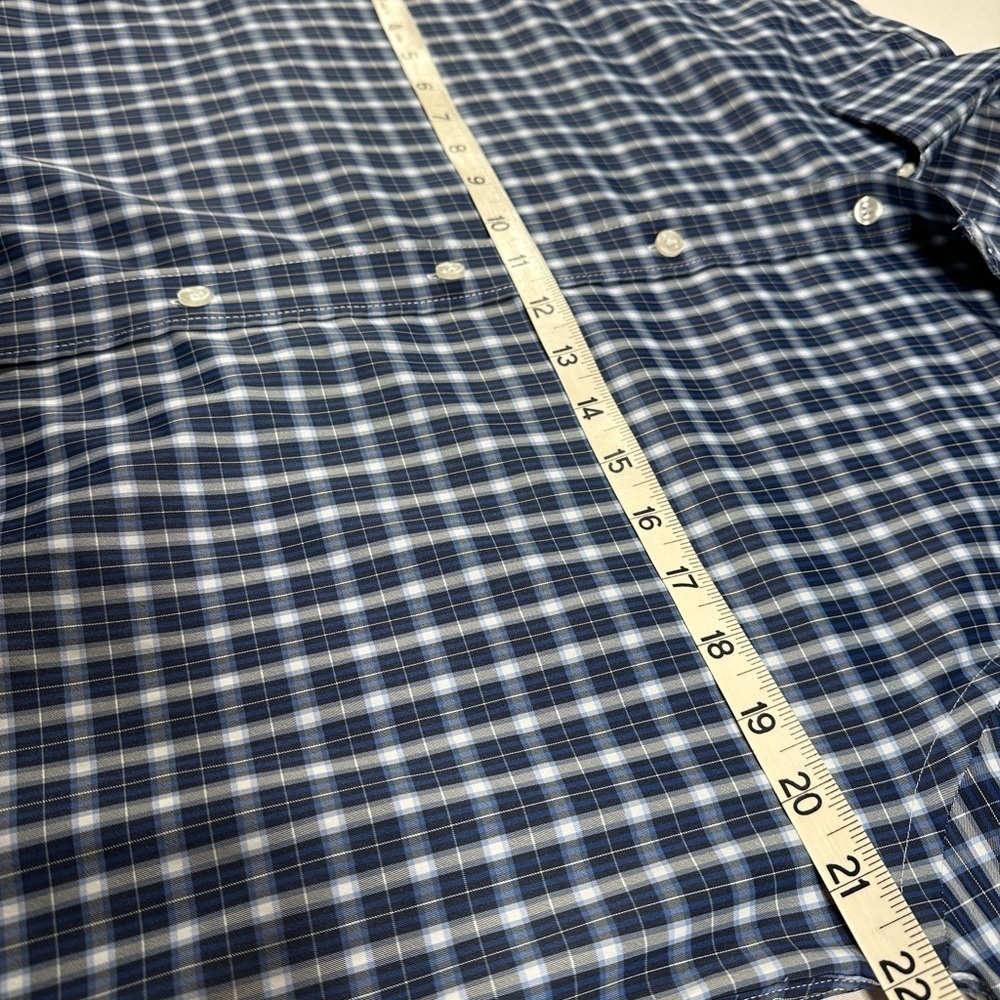 Men’s Nautica Blue And White Plaid Shirt Size M 15 1/2 32/33​​​ - Picture 4 of 8